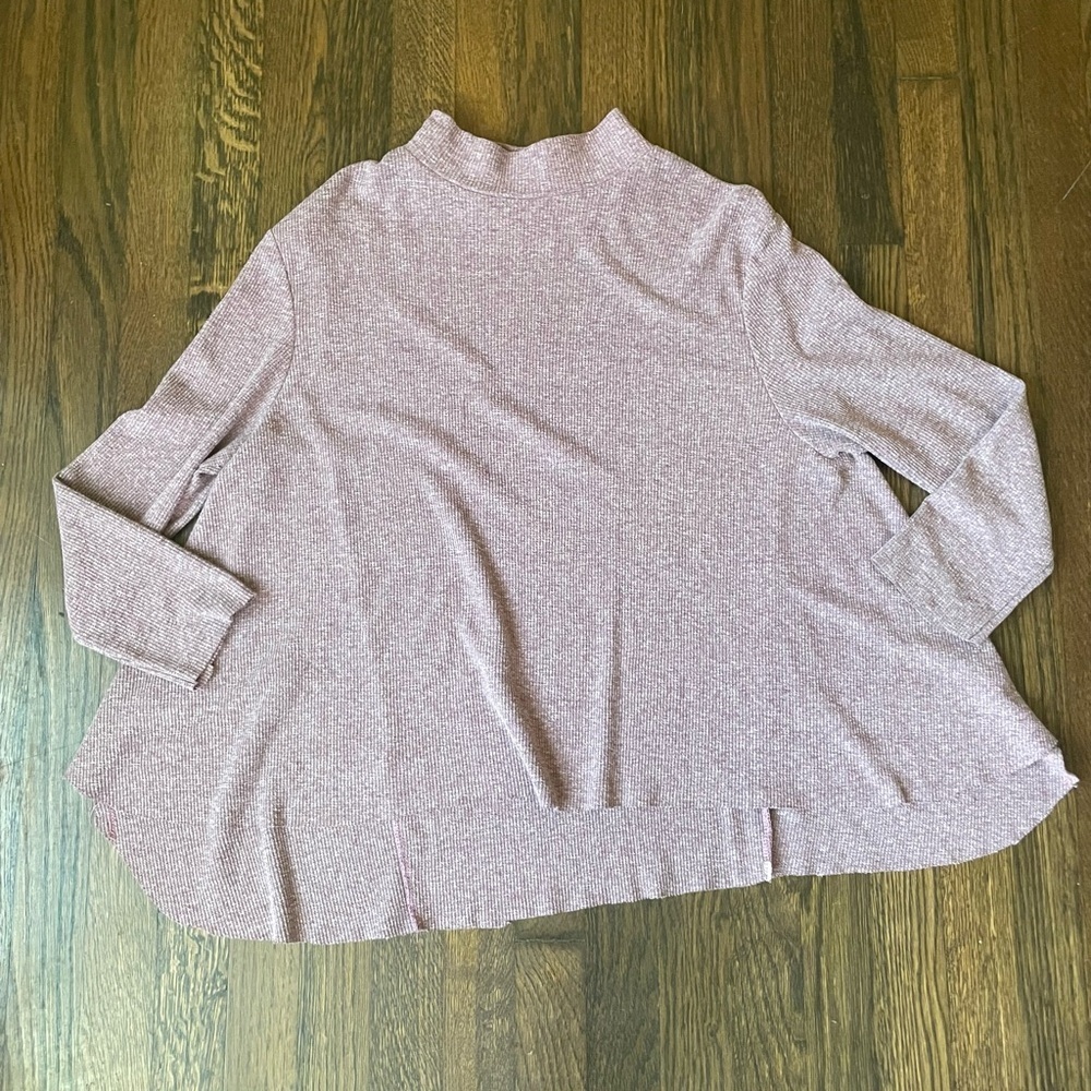 Altar’d State light purple/pink long sleeve flowy top
